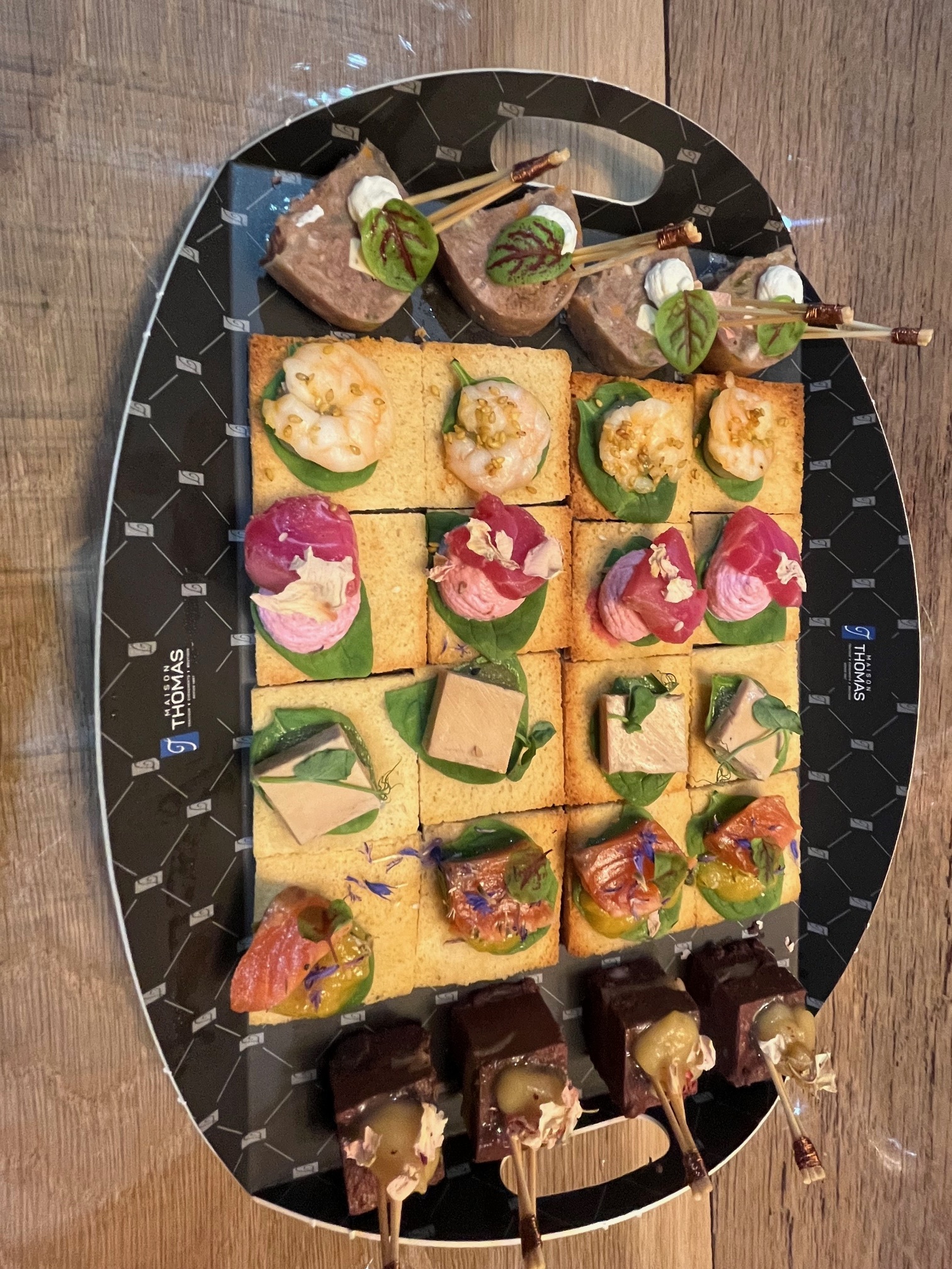 Le plateau Canap&eacute;s